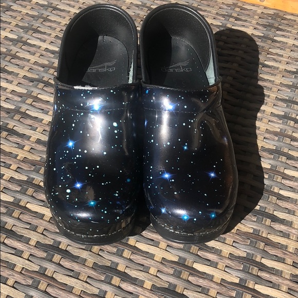 Dansko Shoes - Dankso size 37